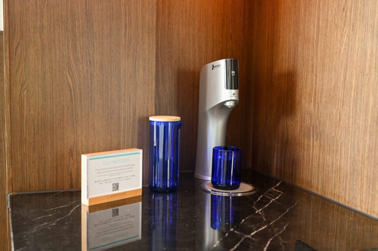 Transforming Hospitality: Embracing Hong Kong’s Plastic-Free Policy with Sustainable Water Solutions